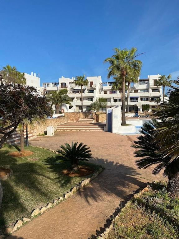 Lejlighed Marina Dor - Cala Egos- Sunny Ground Floor With Large Garden