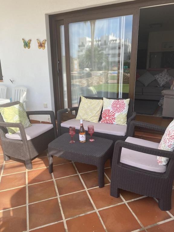 Lägenhet Marina Dor - Cala Egos- Sunny Ground Floor With Large Garden